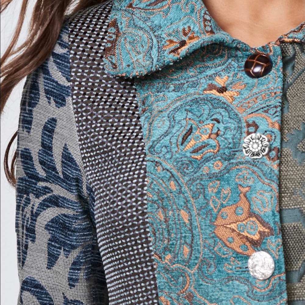 Venus coat
